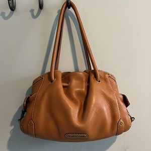 Cole Hann Pebble Leather Purse EUC